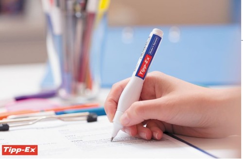 SHAKE N SQUEEZE IN-USE.jpg