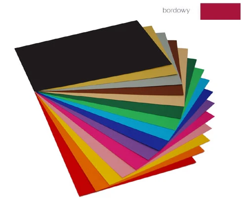 Karton Kreska A4 bordowy.png
